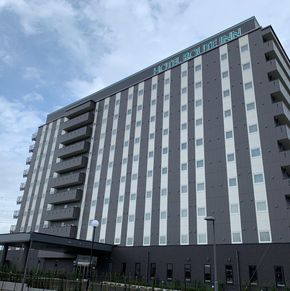 NearBy Hotel