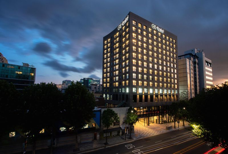 image of hotel Orakai Daehakro Hotel
