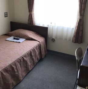 NearBy Hotel