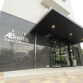 NearBy Hotel