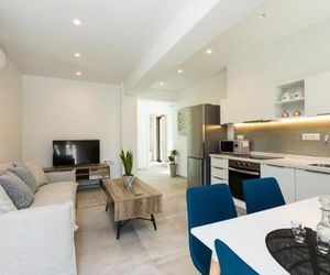 Naiades Apartment- Minthi/ 1 bedroom, beachfront Plakias Greece