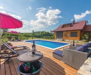 Stunning home in Gospic w/ WiFi, Outdoor swimming pool and 3 Bedrooms Lovinac Croatia
