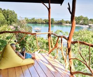 Araya Dive Resort Togean Kalolio Indonesia