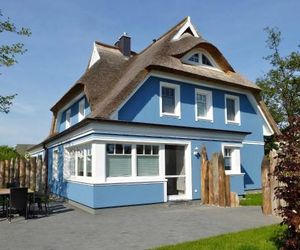 Friedenstrasse Haus Kranich Zingst Germany