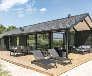 Three-Bedroom Holiday Home in Nexo Nekso Denmark