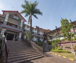 OYO 1339 Sinergi Hotel Tretes Pasuruan Indonesia