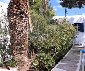 APHRODITE GARDEN ROOMS & APARTMENTS Mykonos Town Greece