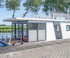 Houseboat Escapade Nieuwpoort Belgium