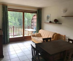 Apartment Bel appartement directement au départ des pistes - idéal pour 6 personnes Montgenevre France