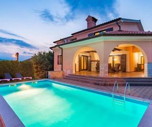 Stunning home in Marcelji w/ WiFi, Outdoor swimming pool and 1 Bedrooms Marcelji Croatia