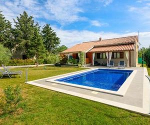 Beautiful home in Krnica w/ Outdoor swimming pool, WiFi and 3 Bedrooms Krnica Croatia