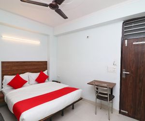 OYO Flagship 39600 Sathguru Residency Delhi City India