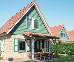 Beautiful home in Zonnemaire w/ WiFi and 3 Bedrooms Zonnemaire Netherlands