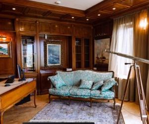 Villa Kamelia Bytha Russia