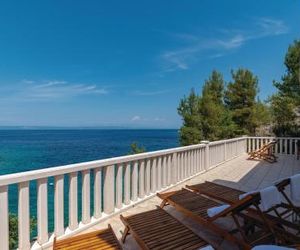 Amazing home in Blato w/ WiFi and 4 Bedrooms Prizba Croatia