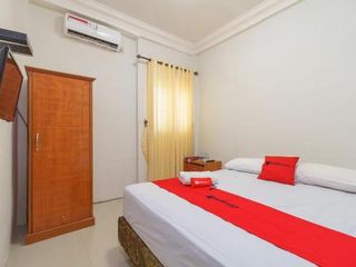 Hotel pic RedDoorz Syariah @ Panglima Nyak Makam Aceh