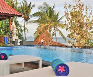 Surya Chandra Beach Bungalow Nusa Penida Indonesia