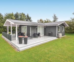 Three-Bedroom Holiday Home in Glesborg Glaesborg Denmark