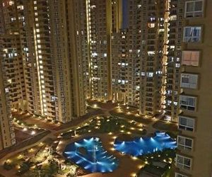 POOL LUX SUITES Yelahanka India