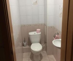 Трехкомнатная в центре Каштака Tomsk Russia