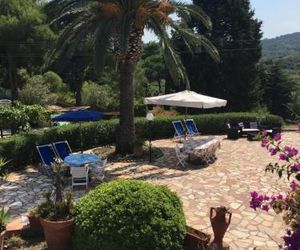 VILLA ANNA Appartamenti per vacanza in casale di charme Marina di Campo Italy