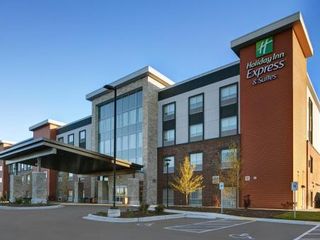 Hotel pic Holiday Inn Express & Suites - Milwaukee - Brookfield, an IHG Hotel