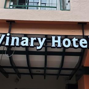 NearBy Hotel
