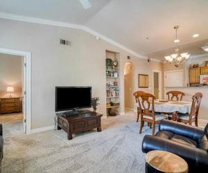 Totally Renovated : 2Bed/2Bath:Gated Complex In N. Phoenix Condo Deer Valley United States