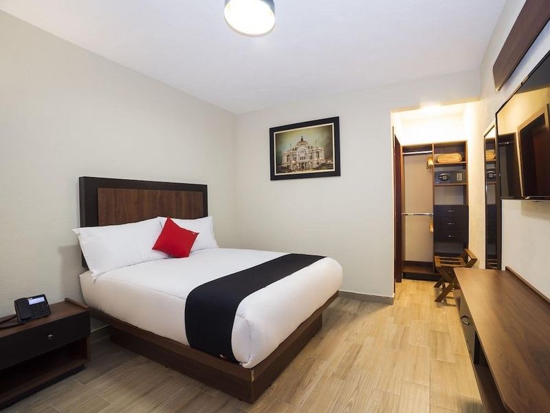 Hotel Photo 3