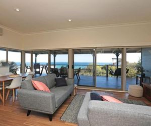 BAY VIEWS ON MANNA - DROMANA Red Hill Australia