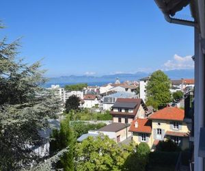 Apartment Vue imprenable sur le lac léman 116 Evian-les-Bains France