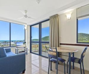 ☆Airliedise☆NO hills☆5min walk 2 Port of Airlie/Ferry terminal☆WiFi☆Netflix Airlie Beach Australia