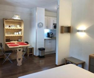 Apartment Studio classé 2 * en centre ville 163 Brides-les-Bains France