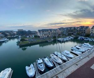 BEAU DUPLEX DEAUVILLE MARINA, F3 avec balcon Deauville France