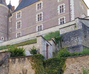 Charmant appartement au pied du château Gien France