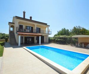 Holiday Home Haus Kristina (KST411) Visnjan Croatia