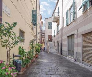 Stunning apartment in Albenga w/ WiFi and 2 Bedrooms Albenga Italy