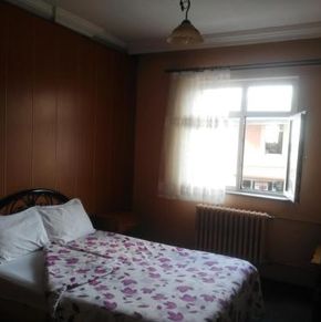 NearBy Hotel