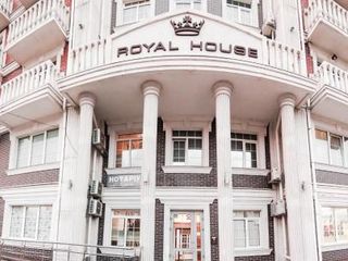 Фото отеля Royal House Apartment