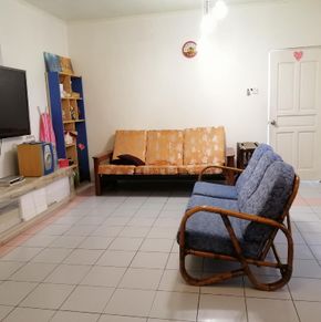 NearBy Hotel