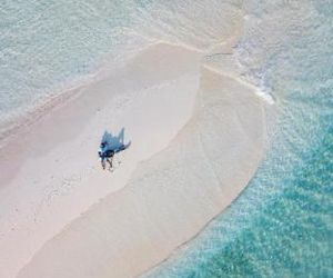Manta Retreat Dharavandhoo Maldives