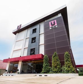 NearBy Hotel