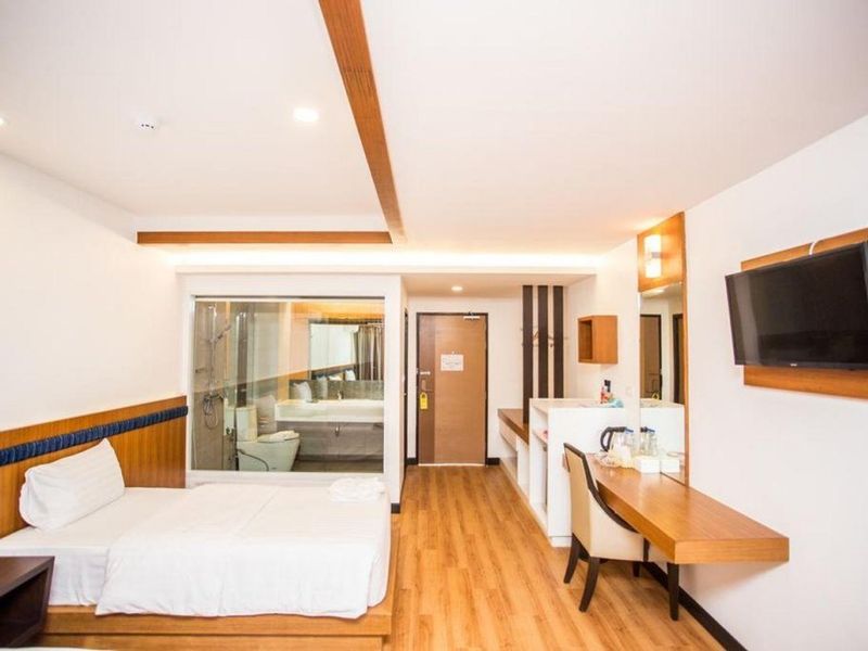 Hotel Photo 1