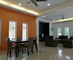 3 Bungalow House (Rent Room only) Kuala Pilah 2303 Ampangan Malaysia