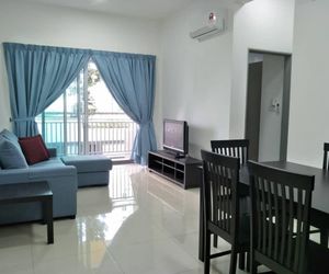 [VALUE!!] 2 KING size beds Mesahill + Wifi Kampong Baharu Nilai Malaysia