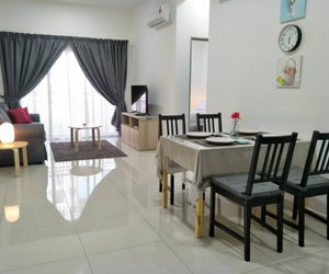 Elegant 2br2bh Mesahill condo (100mbps+tv box) Kampong Baharu Nilai Malaysia