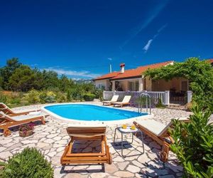 VILLA ANA - 3 bedroom villa with private pool and unspoiled natural environment Kucice Croatia