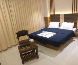 HOTEL SAHYOG & ROOMS Surat India