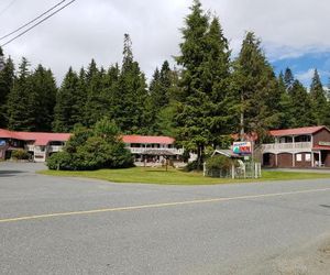 Pioneer Inn by the River Port Hardy Canada