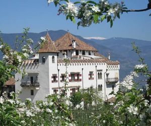 Schloss Paschbach Piazzetta Italy